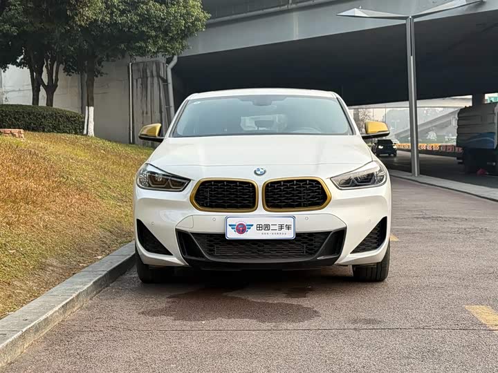 Фото 2 - BMW X2