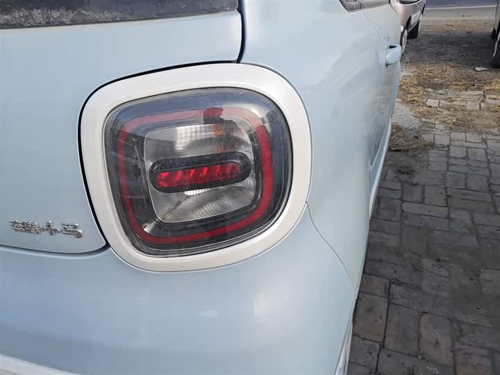 Фото 8 - Bestune Pony