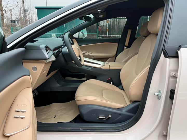 Фото 8 - BAIC Arcfox Alpha S5