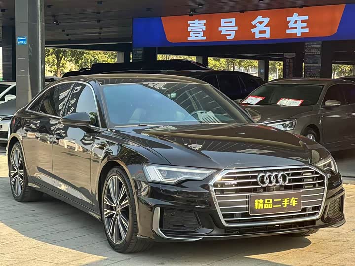 Фото 3 - Audi A6L