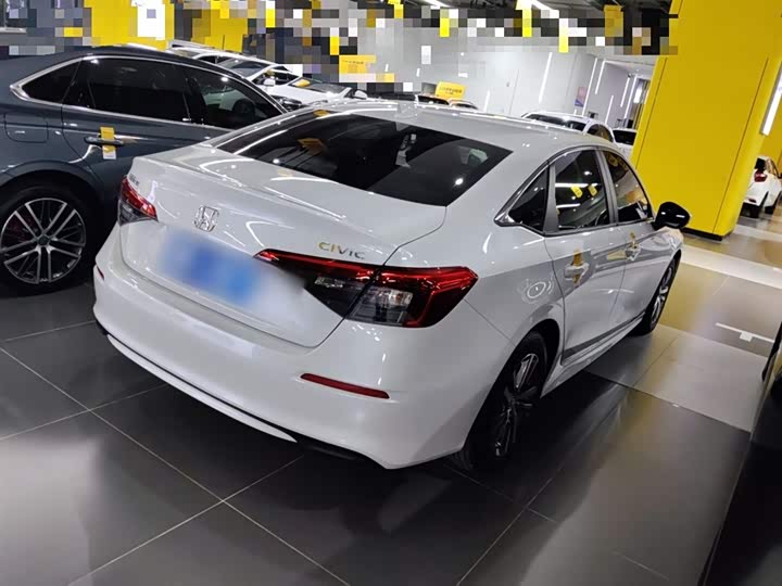 Фото 7 - Honda Civic