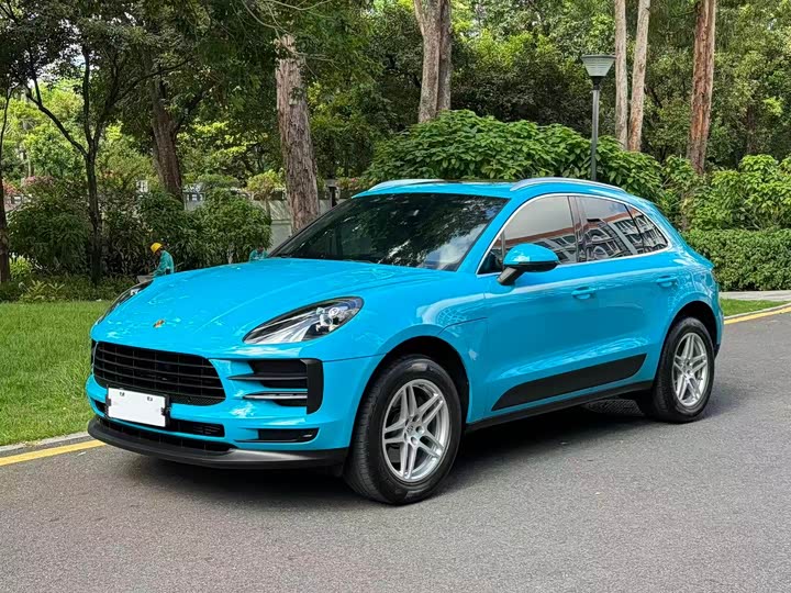 Фото 2 - Porsche Macan