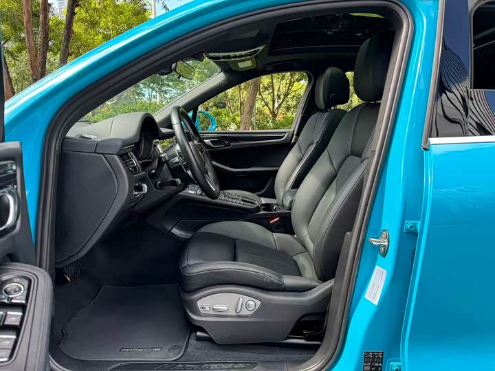 Фото 7 - Porsche Macan