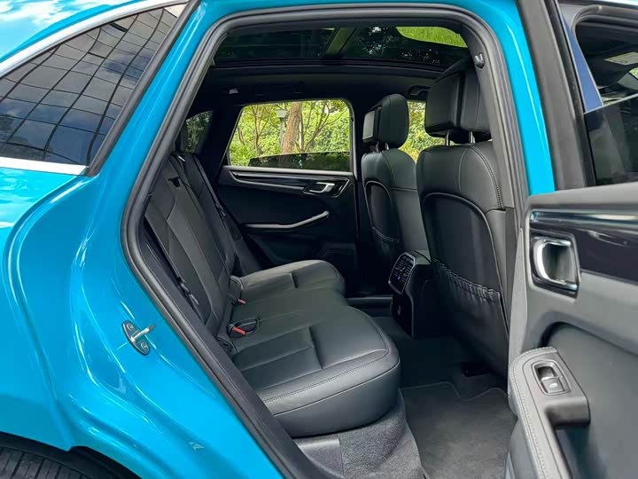 Фото 8 - Porsche Macan