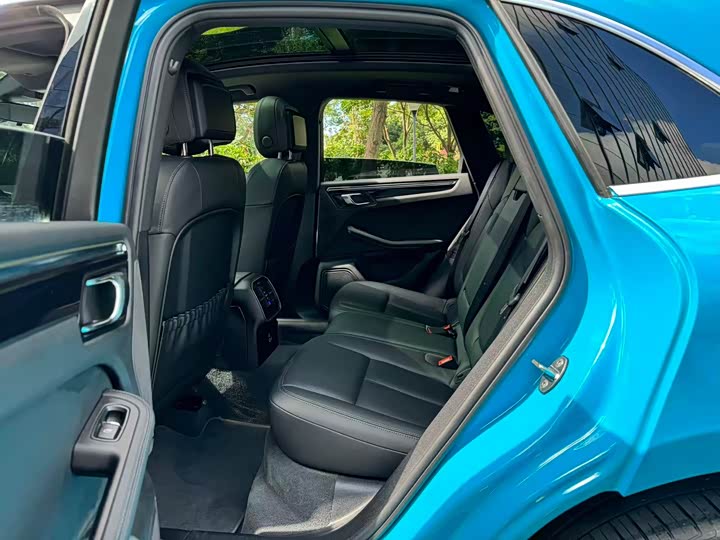 Фото 9 - Porsche Macan