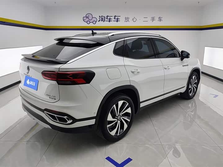 Фото 3 - Volkswagen Tayron X