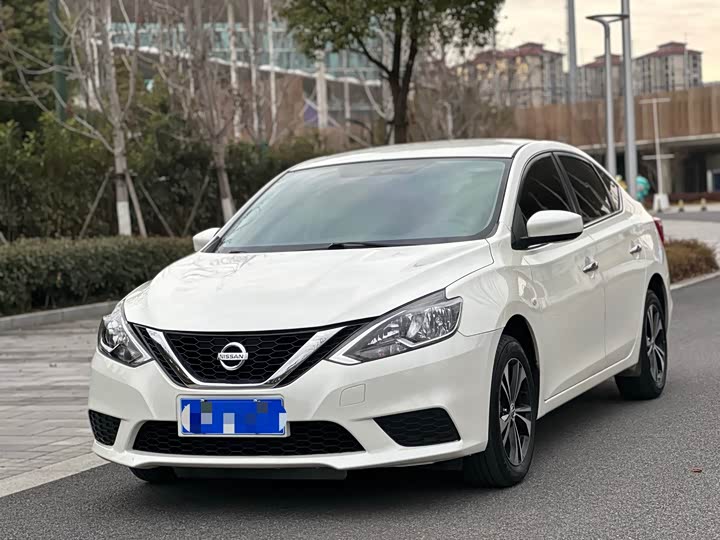 Фото 1 - Nissan Sylphy