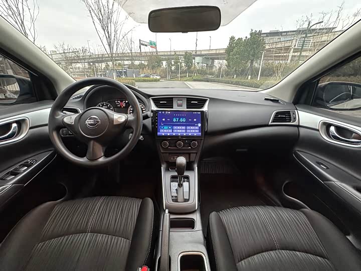 Фото 8 - Nissan Sylphy