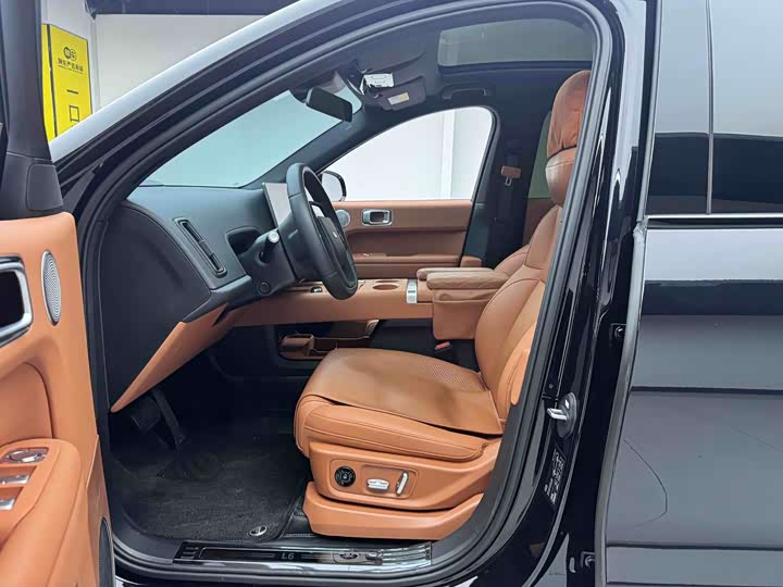 Фото 7 - LiXiang L6