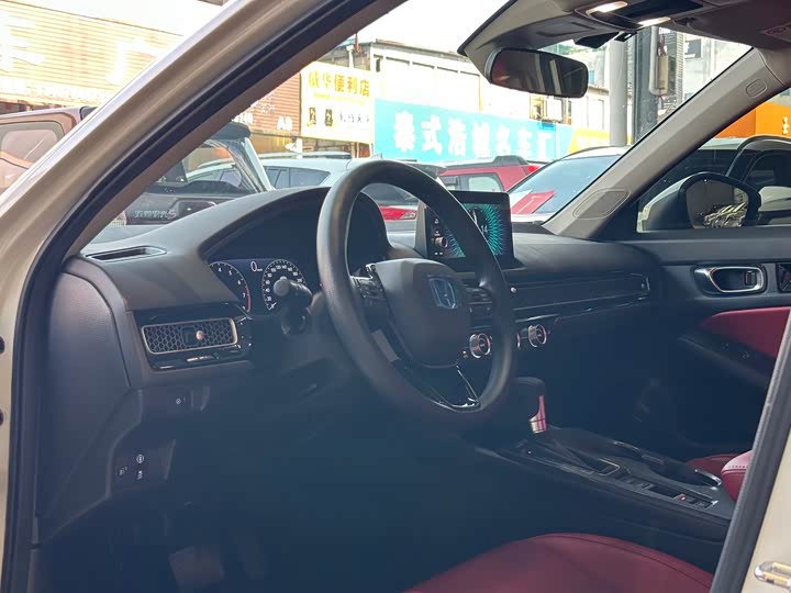 Фото 6 - Honda Civic