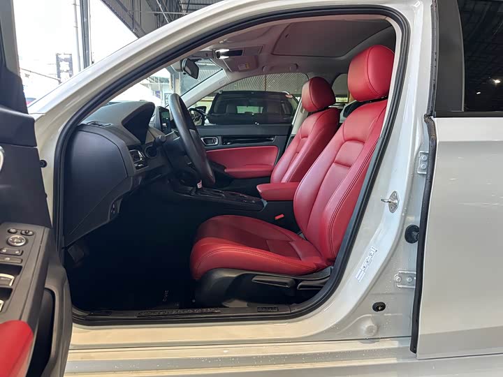 Фото 9 - Honda Civic