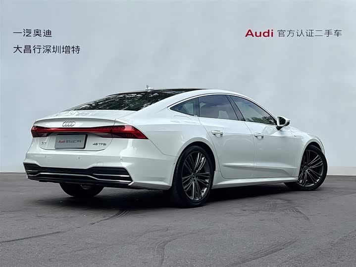 Фото 5 - Audi A7
