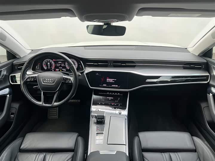 Фото 7 - Audi A7