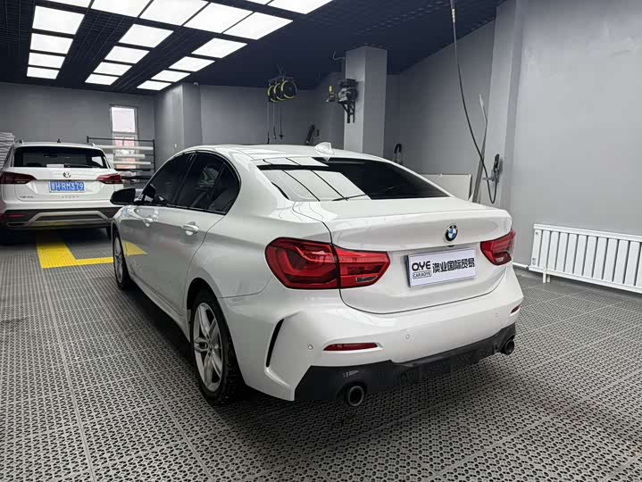 Фото 5 - BMW 1 Series