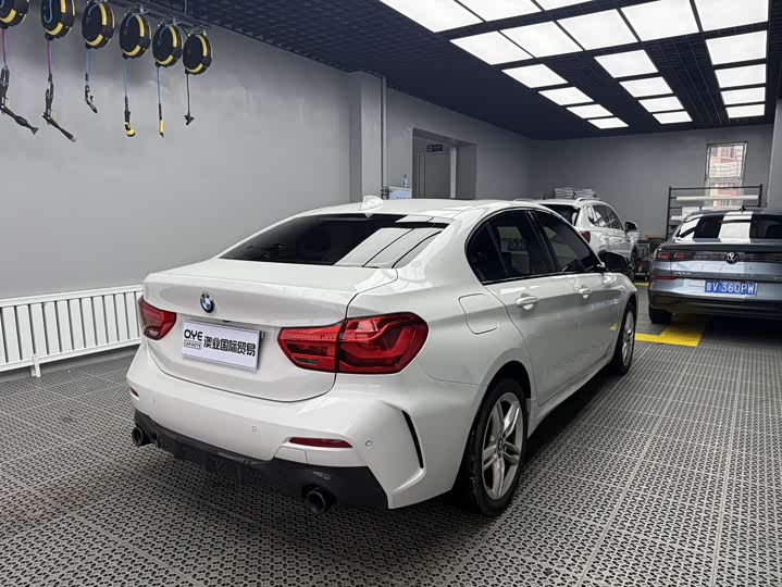 Фото 6 - BMW 1 Series