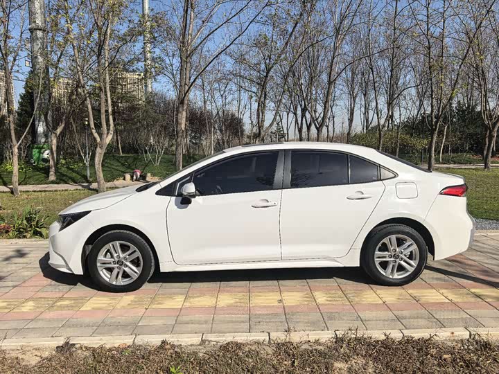 Фото 5 - Toyota Levin