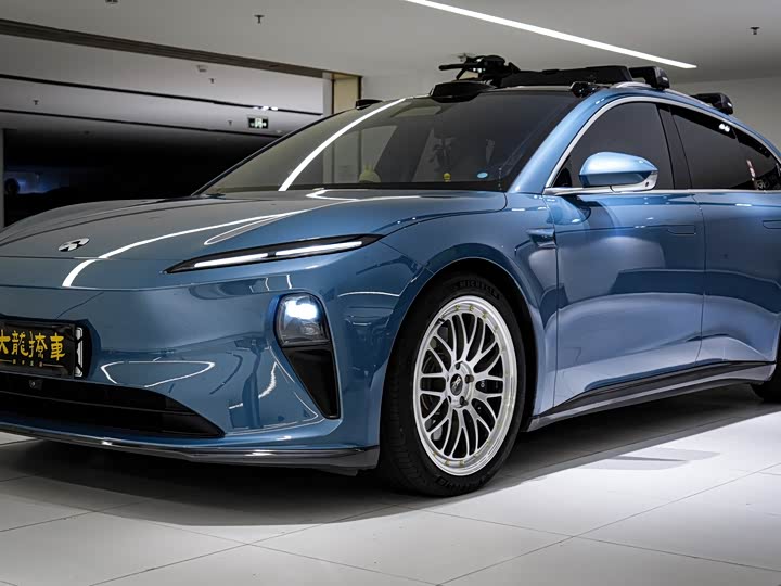 Фото 2 - Nio ET5T