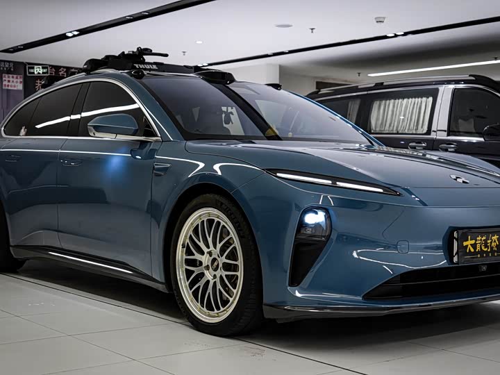 Фото 3 - Nio ET5T