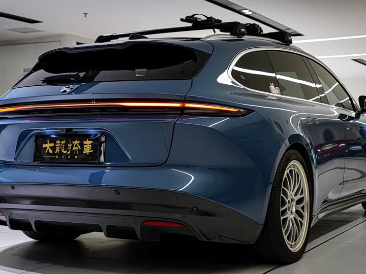 Фото 6 - Nio ET5T