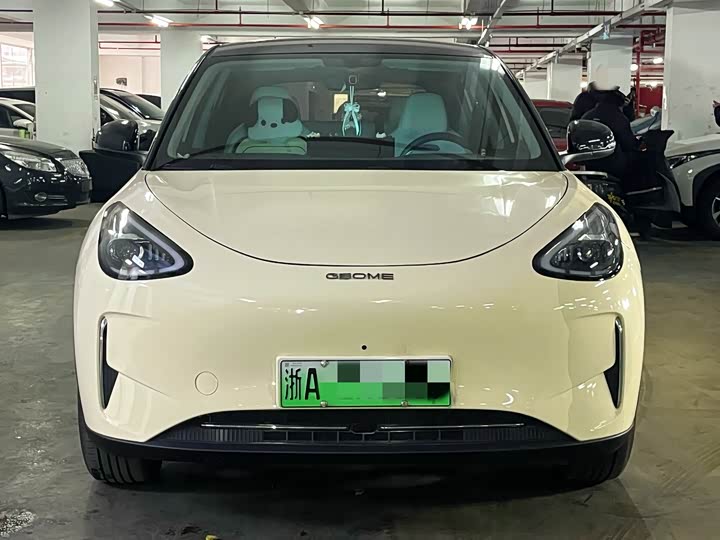 Фото 2 - Geely Galaxy Geome