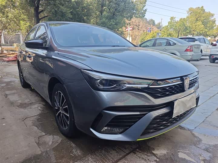 Фото 4 - Roewe i5