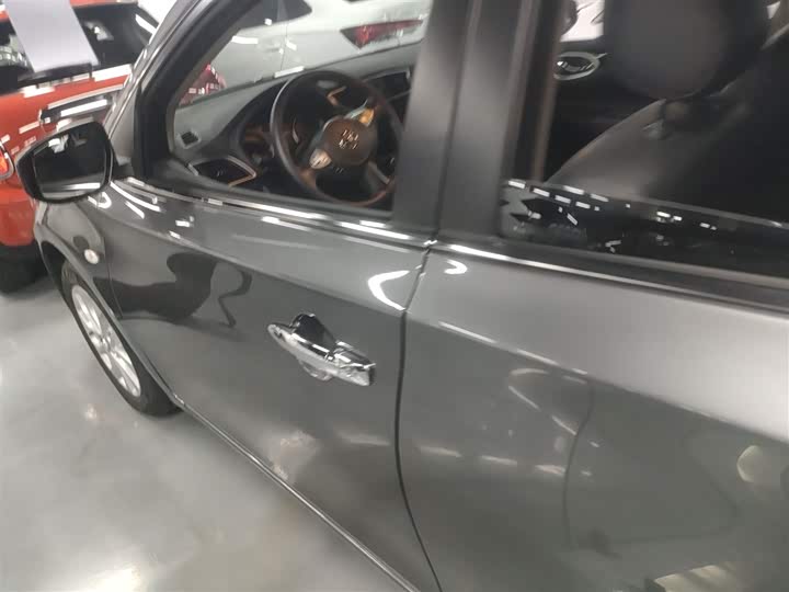 Фото 5 - Nissan Sylphy