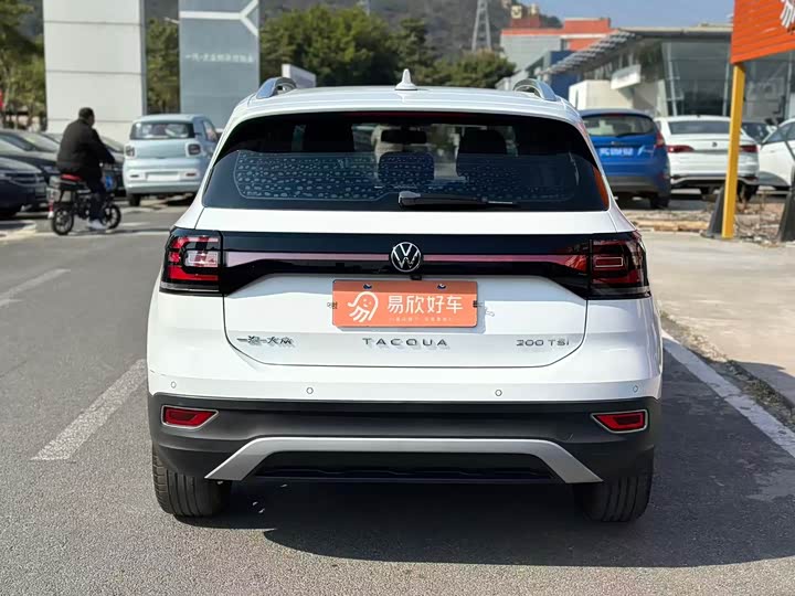 Фото 6 - Volkswagen Tacqua