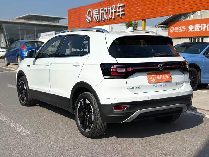 Фото 7 - Volkswagen Tacqua