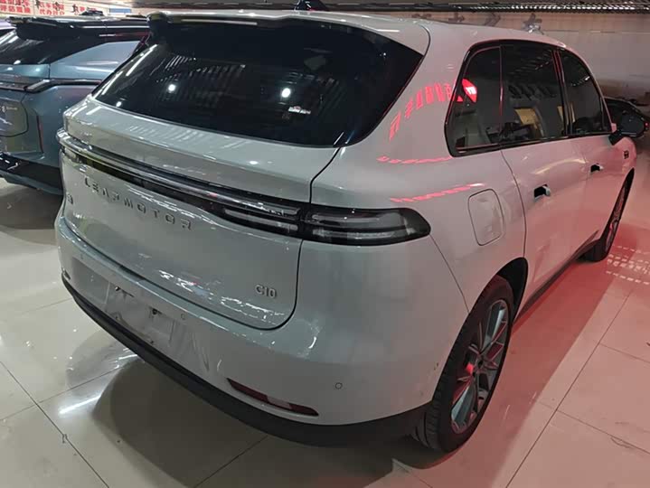 Фото 3 - Leapmotor C10