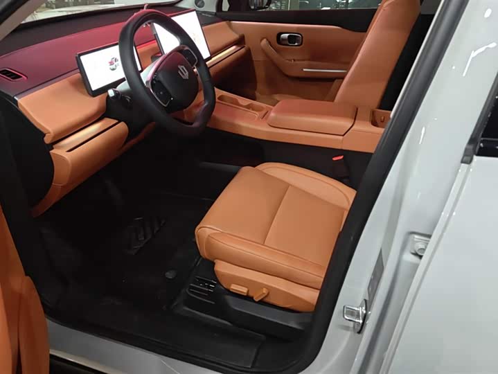 Фото 9 - Leapmotor C10