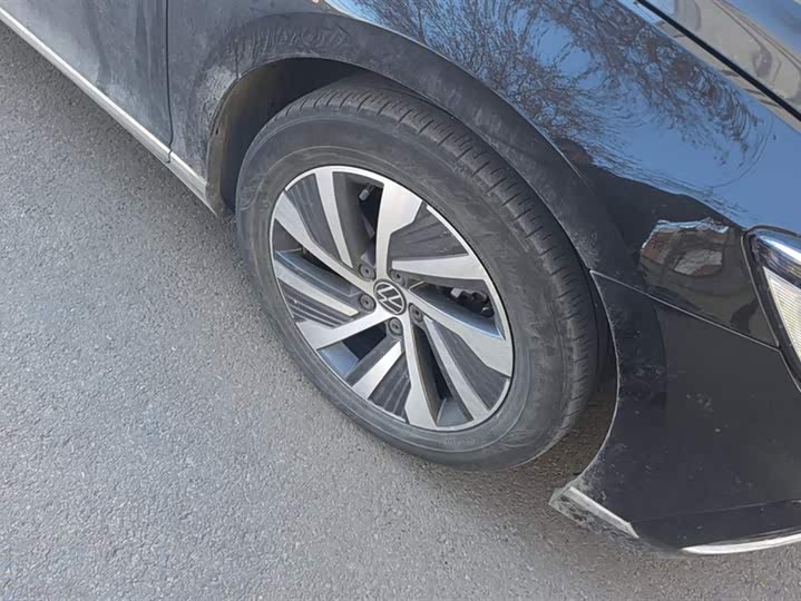 Фото 6 - Volkswagen Magotan GTE Hybrid