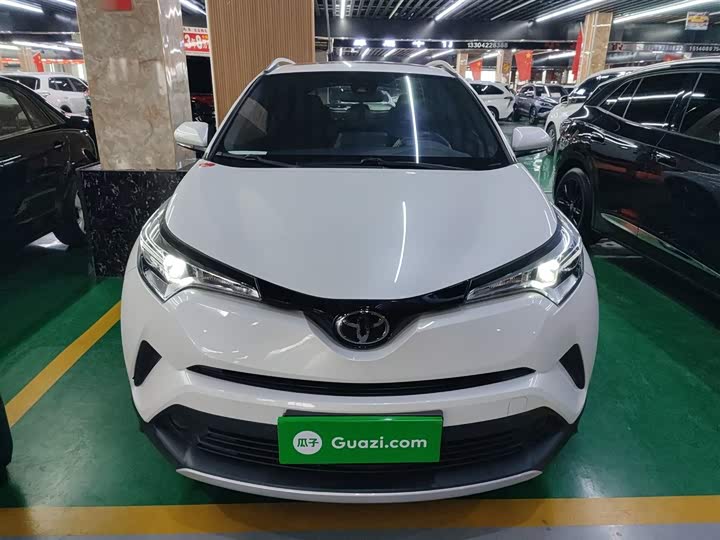 Фото 3 - Toyota Izoa