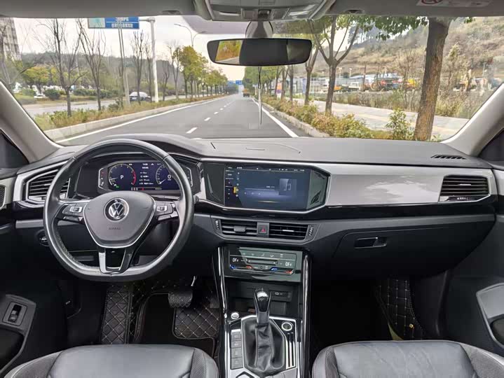 Фото 9 - Volkswagen Tayron