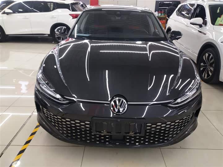 Фото 3 - Volkswagen Lamando L