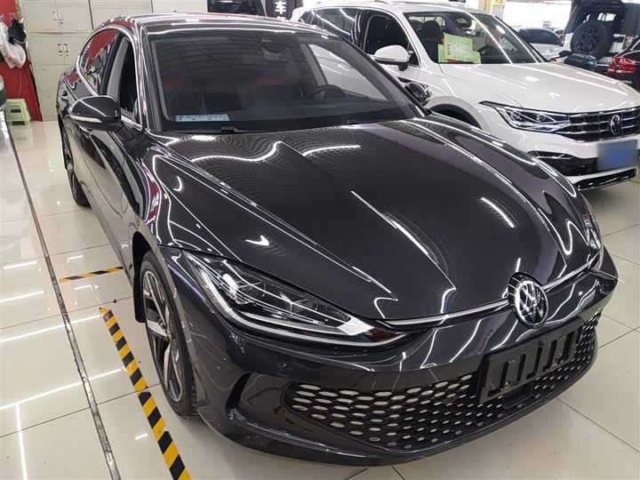 Фото 4 - Volkswagen Lamando L