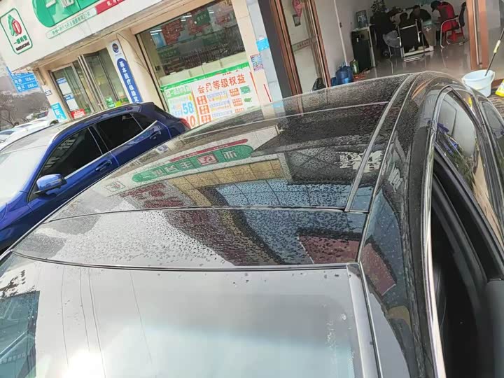 Фото 7 - Toyota Avalon