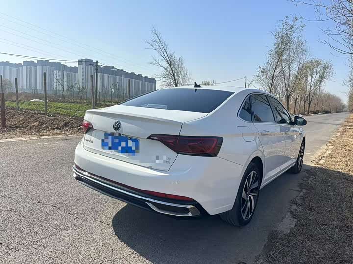 Фото 9 - Volkswagen Sagitar L