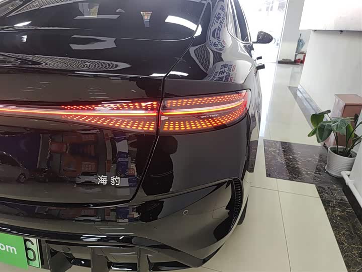 Фото 8 - BYD Seal