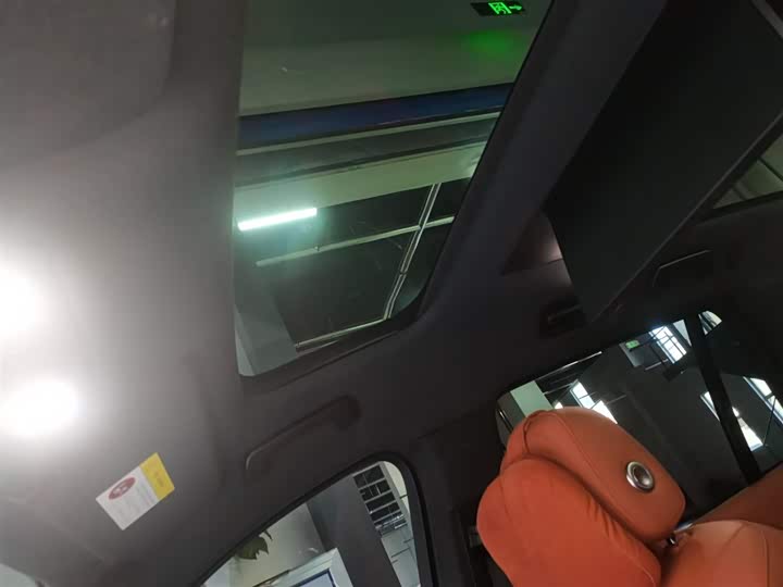 Фото 9 - LiXiang L9