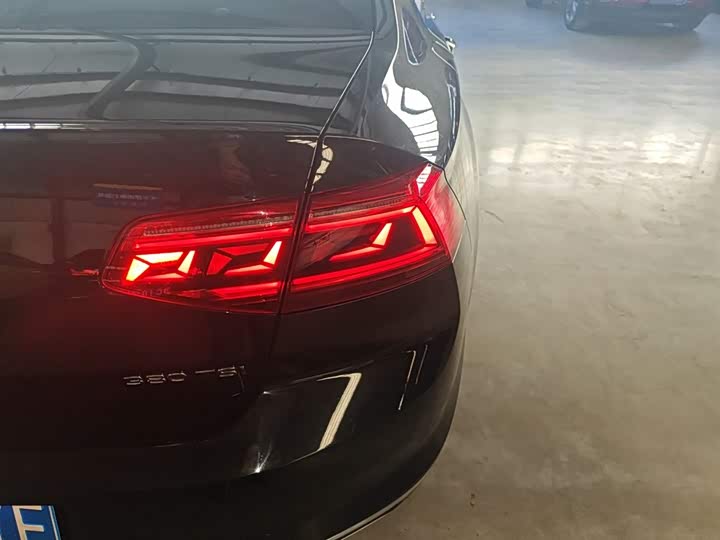 Фото 8 - Volkswagen Magotan