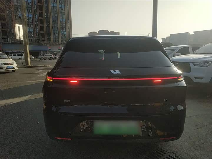 Фото 6 - LiXiang L6