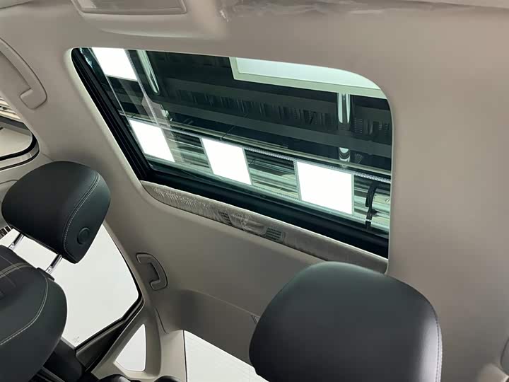 Фото 9 - Volkswagen Lavida