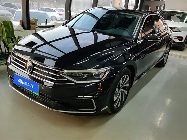 Фото 1 - Volkswagen Magotan GTE Hybrid