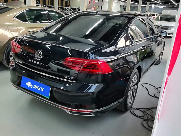 Фото 3 - Volkswagen Magotan GTE Hybrid