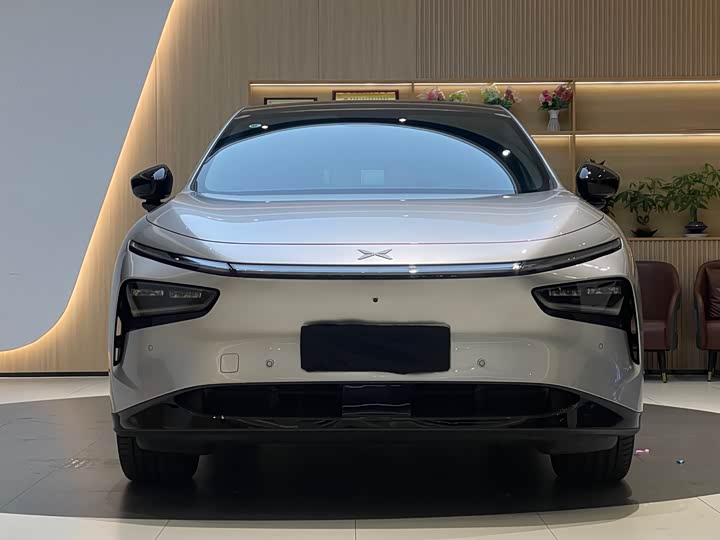 Фото 3 - XPeng G7