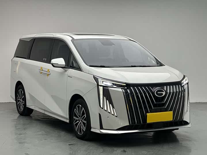 Фото 3 - GAC Trumpchi M8