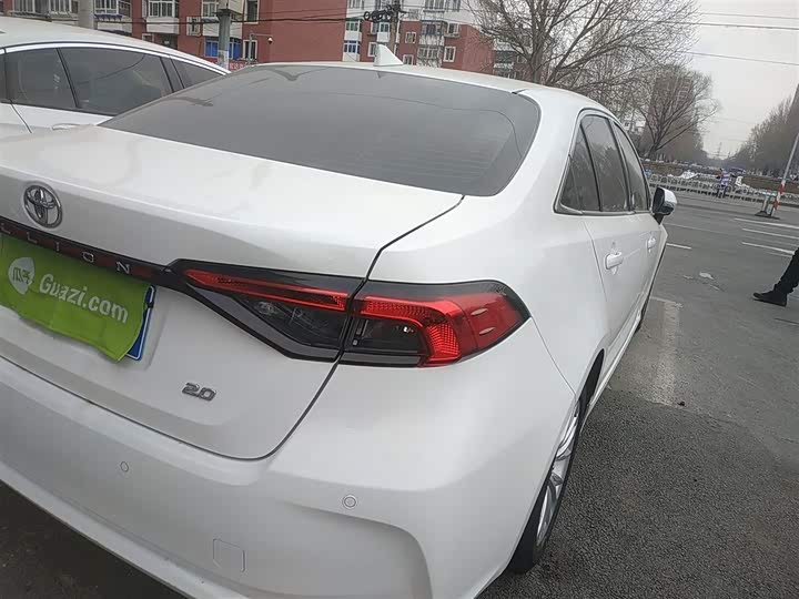 Фото 8 - Toyota Allion