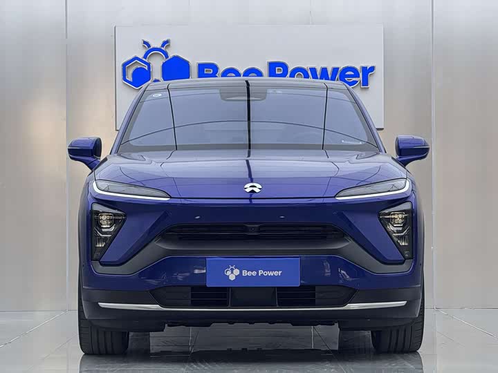 Фото 2 - Nio EC6