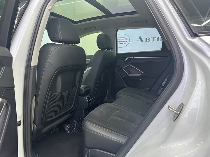 Фото 5 - Audi Q3