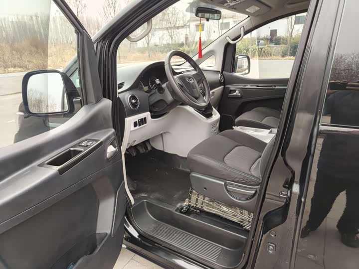 Фото 8 - JAC Refine M3